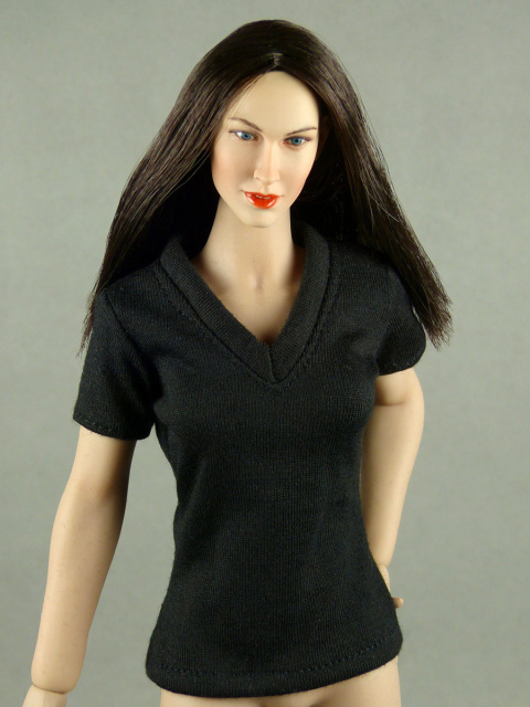 Nouveau Toys 1/6 Scale Female Black V-Neck T-Shirt